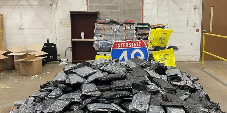 1/2 ton of marijuana, 'magic mushrooms' seized along I-40 in TN