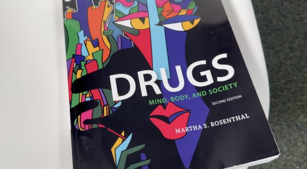 Drugs - Paperback - Martha S. Rosenthal